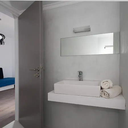 Aestas Apts Agia Marina