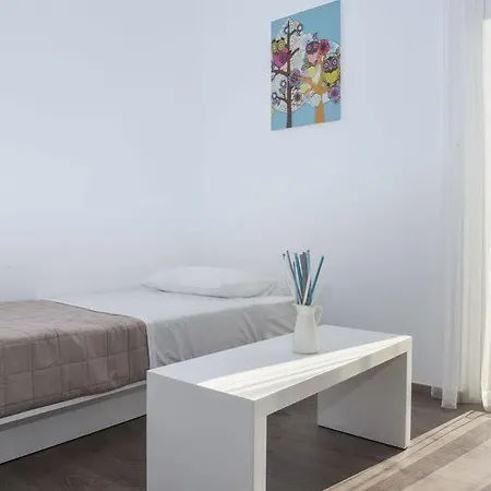 Apartment Aestas Apts *